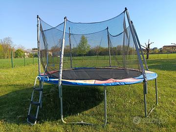 Trampolino da esterno