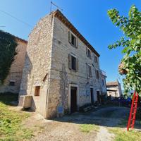 Terratetto a Guardea