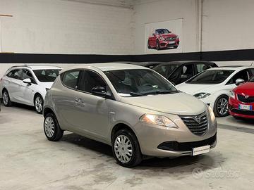 Lancia Ypsilon 0.9 TwinAir 85 CV 5 porte Metano Ec