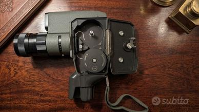 Cinepresa vintage Canon a pellicola bobine