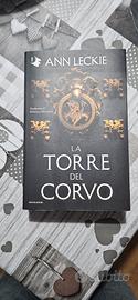 La Torre del Corvo di Ann Leckie