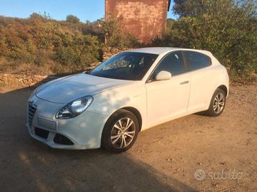Alfa Romeo Giulietta 2.0 JTDm-2 140 CV Distinctive