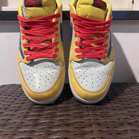 Travis scott canarin