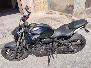 Yamaha mt 07