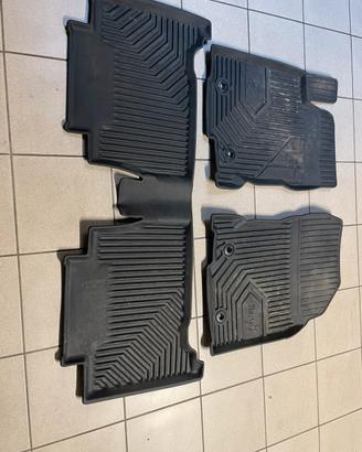 Tappetini per LEXUS NX300 2021