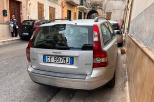 Volvo V50 2.0 D – Marciante/ da sistemare
