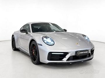 Porsche 911 Carrera GTS