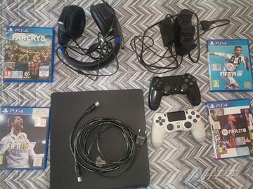 Playstation 4 slim