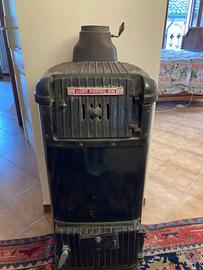 Stufa d’epoca in ghisa WARM MORNING 616 – anni ’40