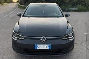 Golf 8 etsi 1.0 110 cv