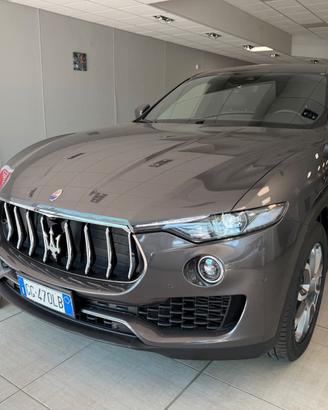 Maserati Levante Q4 3.0 V6 Diesel 275 CV Granlusso