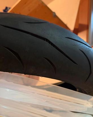 Gomma moto 120 - 70 r17