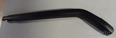 MR971507 braccio tergi Mitsubishi