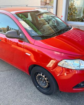Lancia Ypsilon 1.0 FireFly 5 porte S&S Hybrid