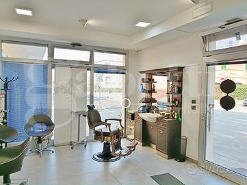 Negozio San Giovanni in Persiceto [C29VCG]