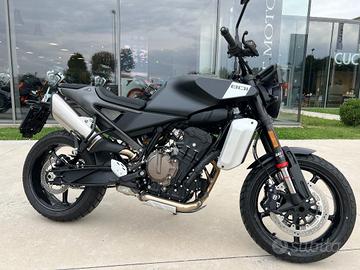 HUSQVARNA SVARTPILEN 701 SVARTPILEN 801