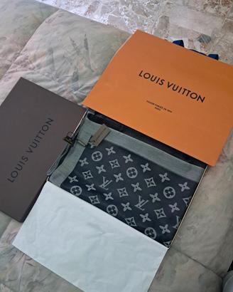 sciarpa stola scialle Louis Vuitton nera grigia