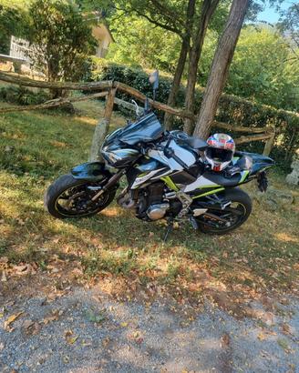 Kawasaki z900 bianca