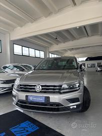 Volkswagen Tiguan 2.0 TDI SCR DSG Executive BlueMo