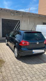 Golf 5 1.9 105cv