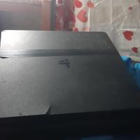 Playstation 4 slim
