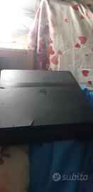 Playstation 4 slim
