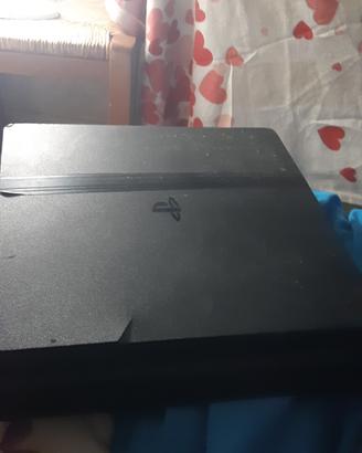 Playstation 4 slim