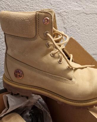 scarponcini Timberlad donna n 40