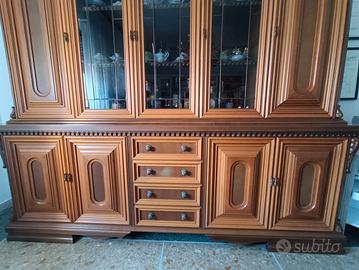 mobile con vetrina da salotto 