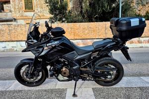 Suzuki V-Strom 1050 XT full optional 