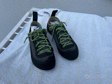 Scarpe arrampicata Simond + sacchetto magnesio
