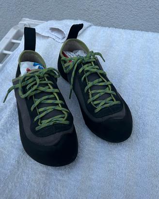 Scarpe arrampicata Simond + sacchetto magnesio