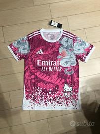 maglietta hello kitty x real madrid