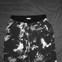 pantaloncini con grafiche 