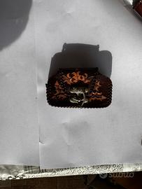 accessorio per cintura in cuoio