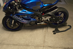 Yamaha YZF R6 race 2021