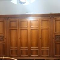 Armadio in legno massello, manifattura artigianale