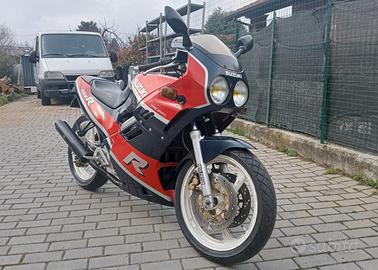 Suzuki gsxr 250