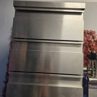 Attrezzatura cucina tavoli inox