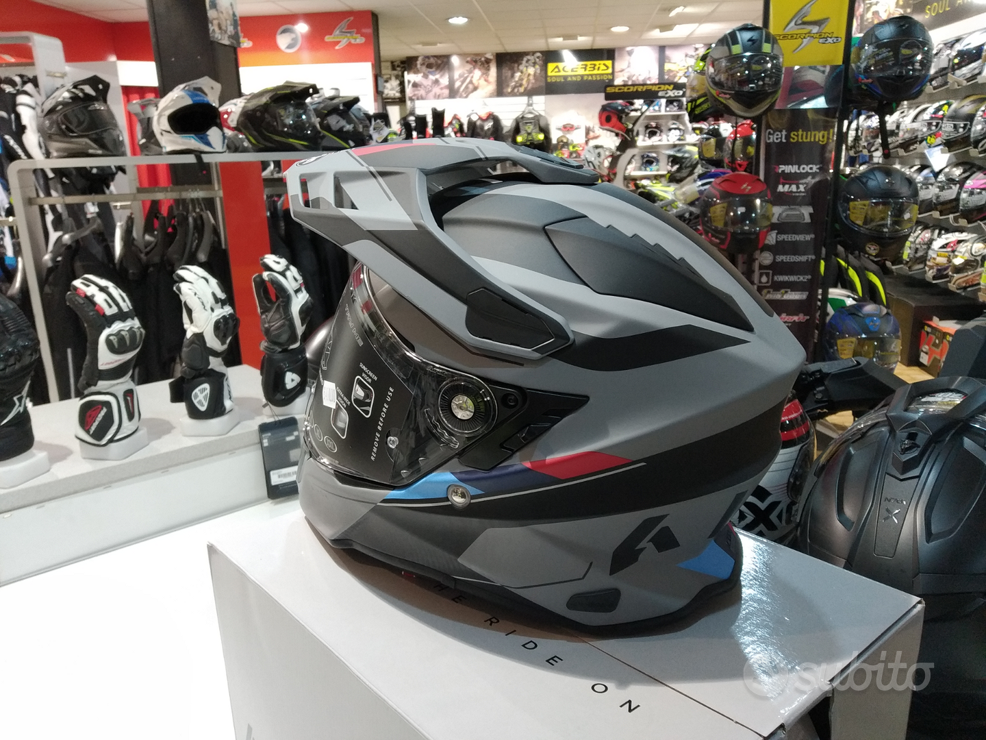 MOTORCYCLE STORE S.A.S. - Casco moto airoh commander skill matt - Accessori  Moto In vendita a Gorizia - Subito