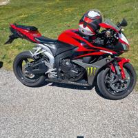 Honda cbr 600 rr