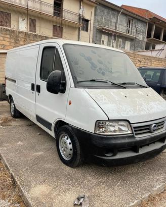 Ricambi usati Fiat Ducato 2.8 JTD 2005
