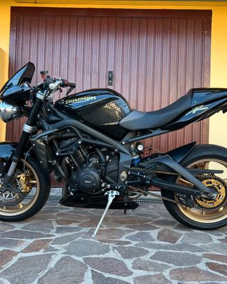 Triumph Street Triple R 675 2011
