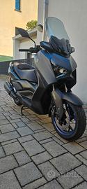 Yamaha X max 300