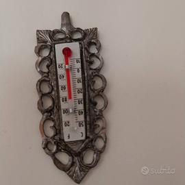 antico termometro decorativo