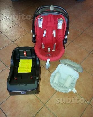 Passeggino trio chicco colore rosso