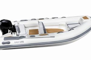 Tender surmarine 290 easy con Suzuki 15 cv