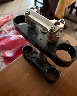 Piastre ergal nere husqvarna ktm gasgas