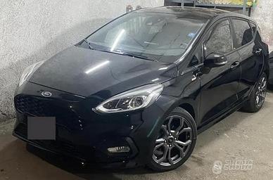 Ford Fiesta ST LINE Automatica