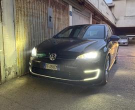 VOLKSWAGEN Golf 7ª serie - 2015